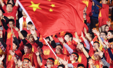 世俱杯官网:足球报谈U16国足夺冠：进攻多点开花，防线短板造战术选择困境